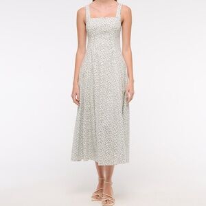 Abercrombie & Fitch Gray Pleated A-Line Maxi Dress